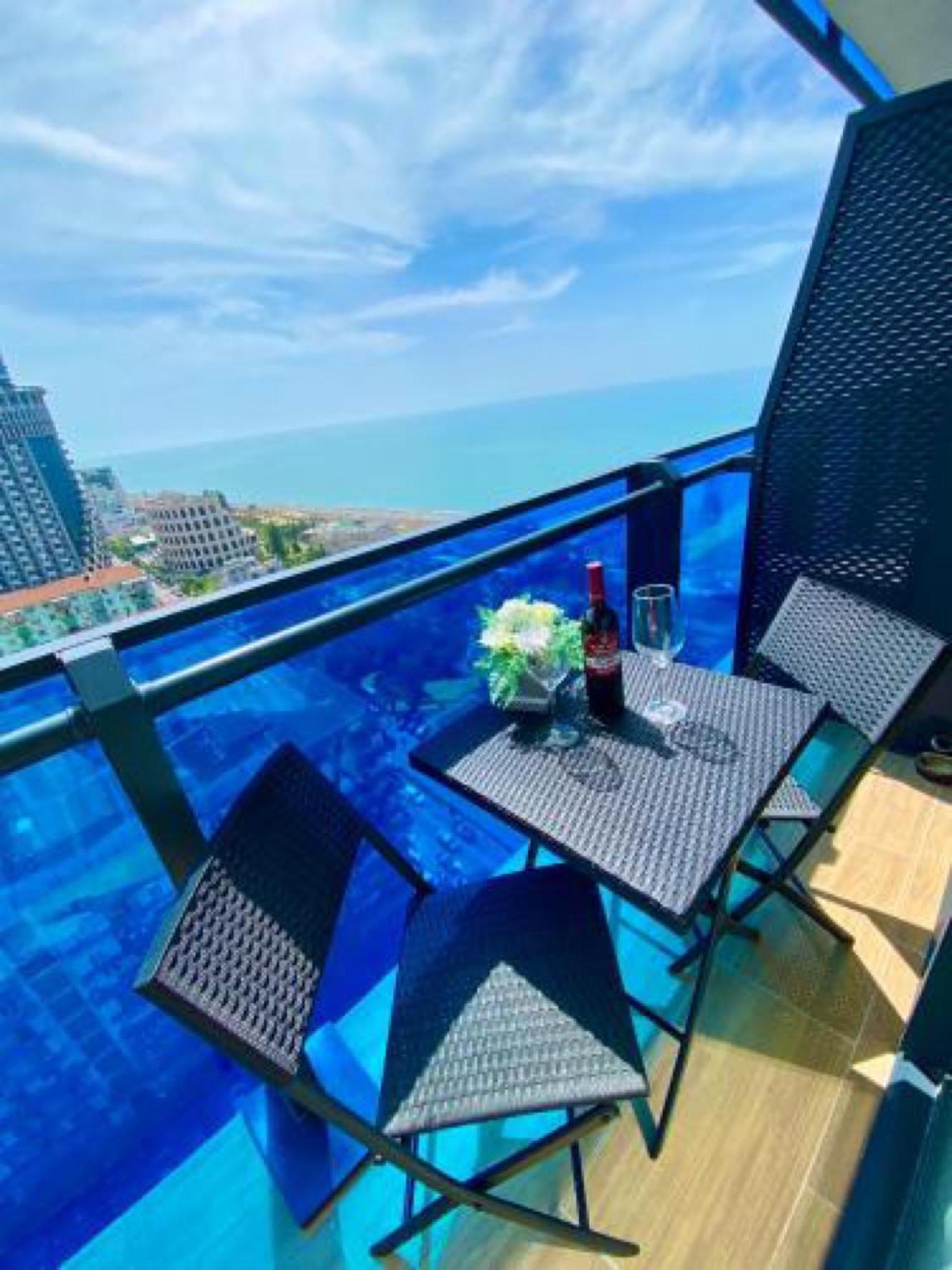 Aparthotel Sea View Orbi City Batumi Exterior foto