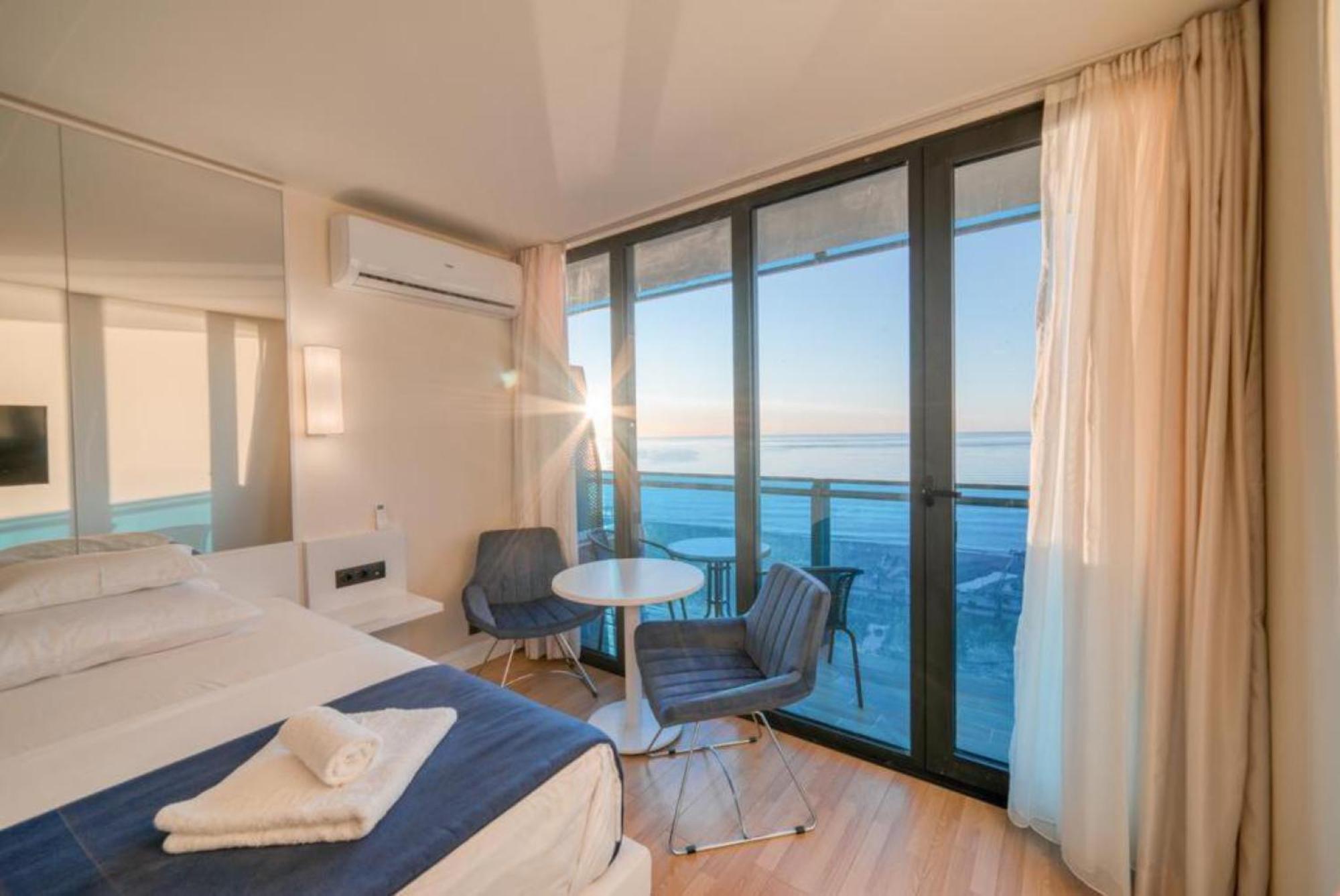 Aparthotel Sea View Orbi City Batumi Exterior foto